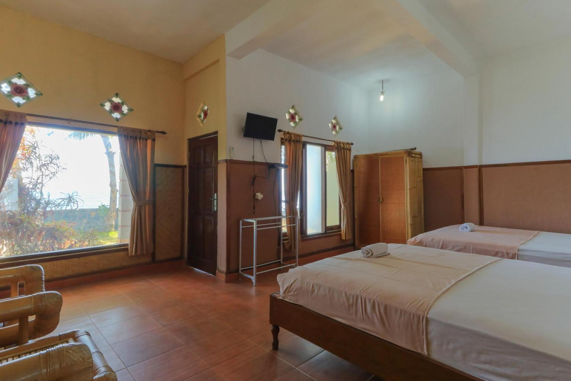 Hotel Tara Bar & Resto Air Sanih Kubutambahan  Værelse billede
